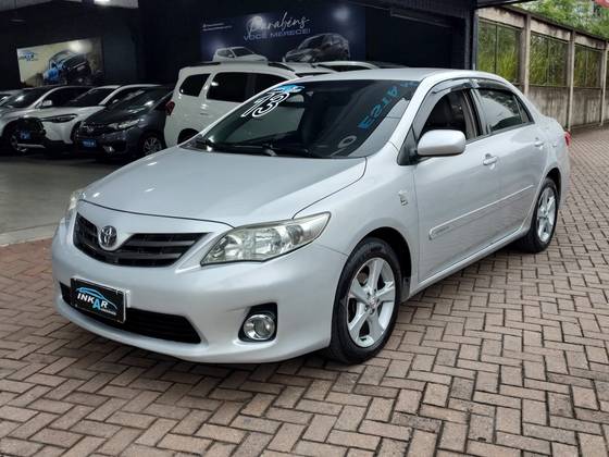 TOYOTA COROLLA 1.8 GLI 16V FLEX 4P AUTOMÁTICO TOYOTA COROLLA 1.8 GLI 16V FLEX 4P AUTOMÁTICO